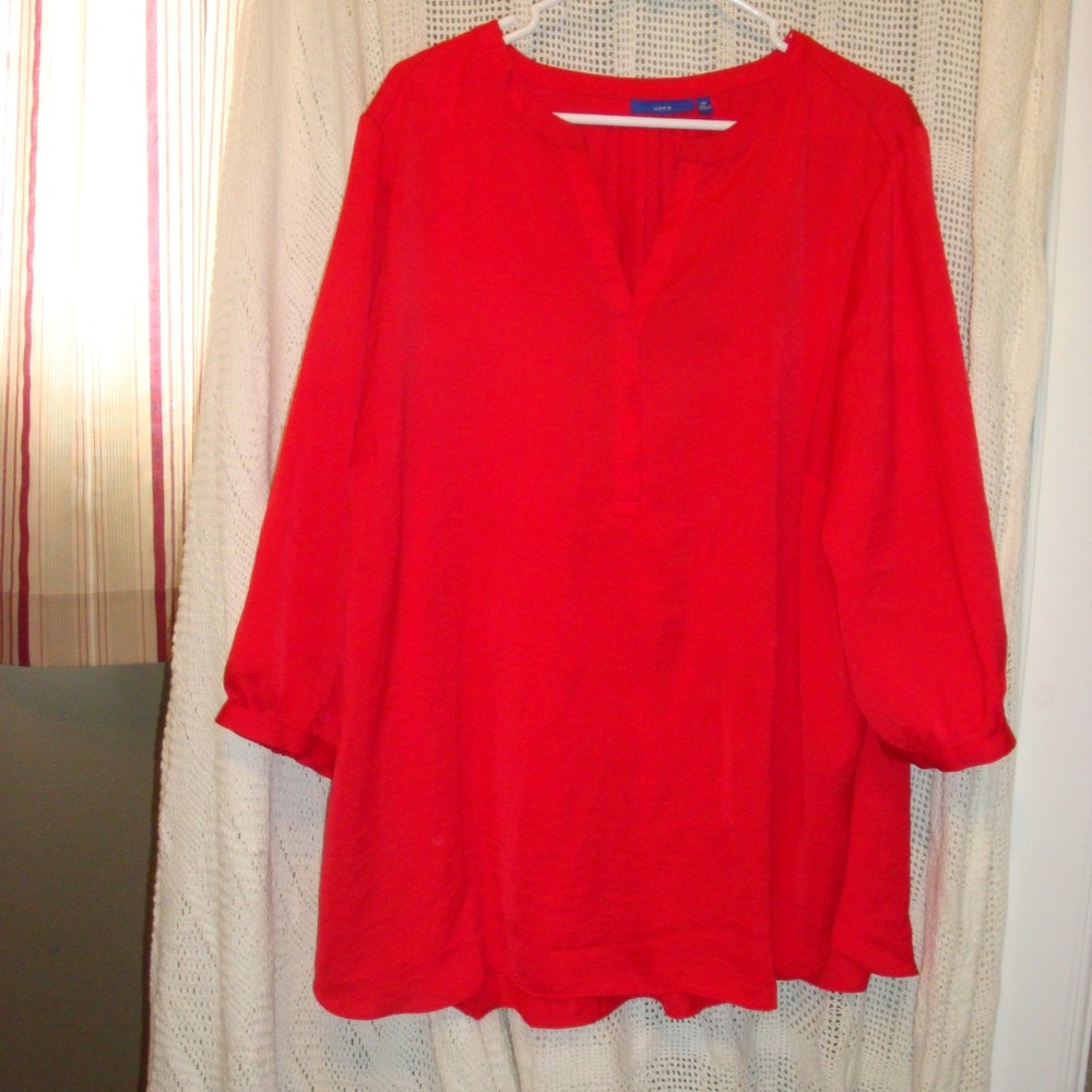 Apt 9 Woman's blouse 2X Red